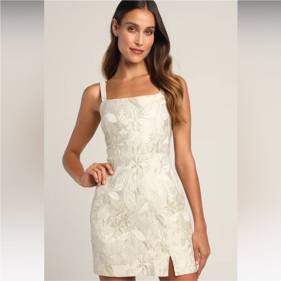Lulus Dresses & Skirts - Shine for Us Cream Metallic Tropical
Jacquard Mini Dress Lulu's